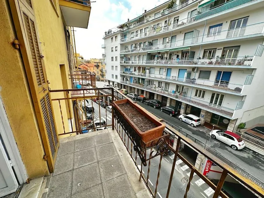 Suite Massa 57 - Sanremo Apartment